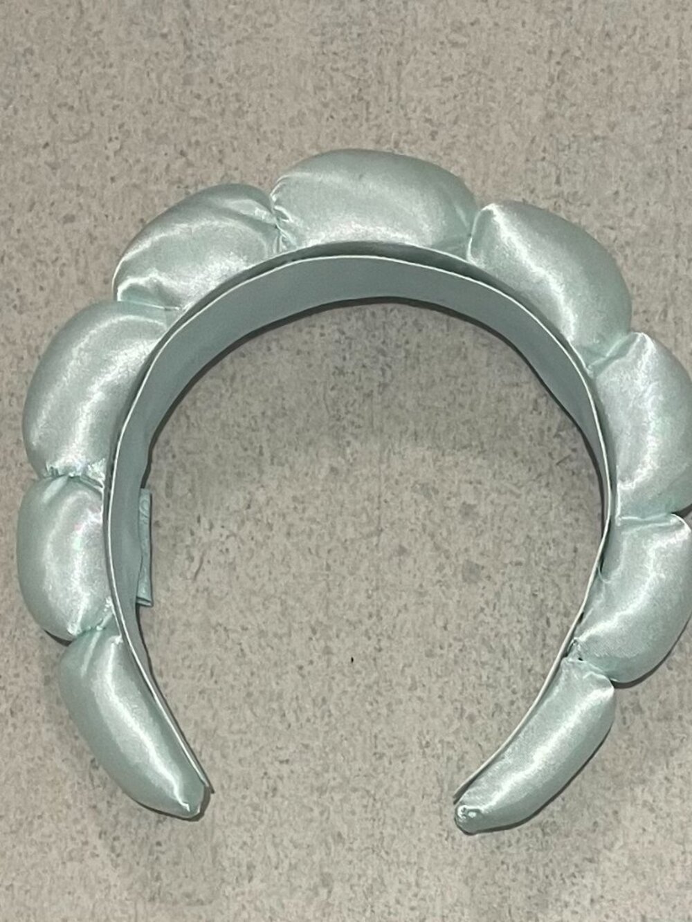 L' Oreal Paris Bubble Headband